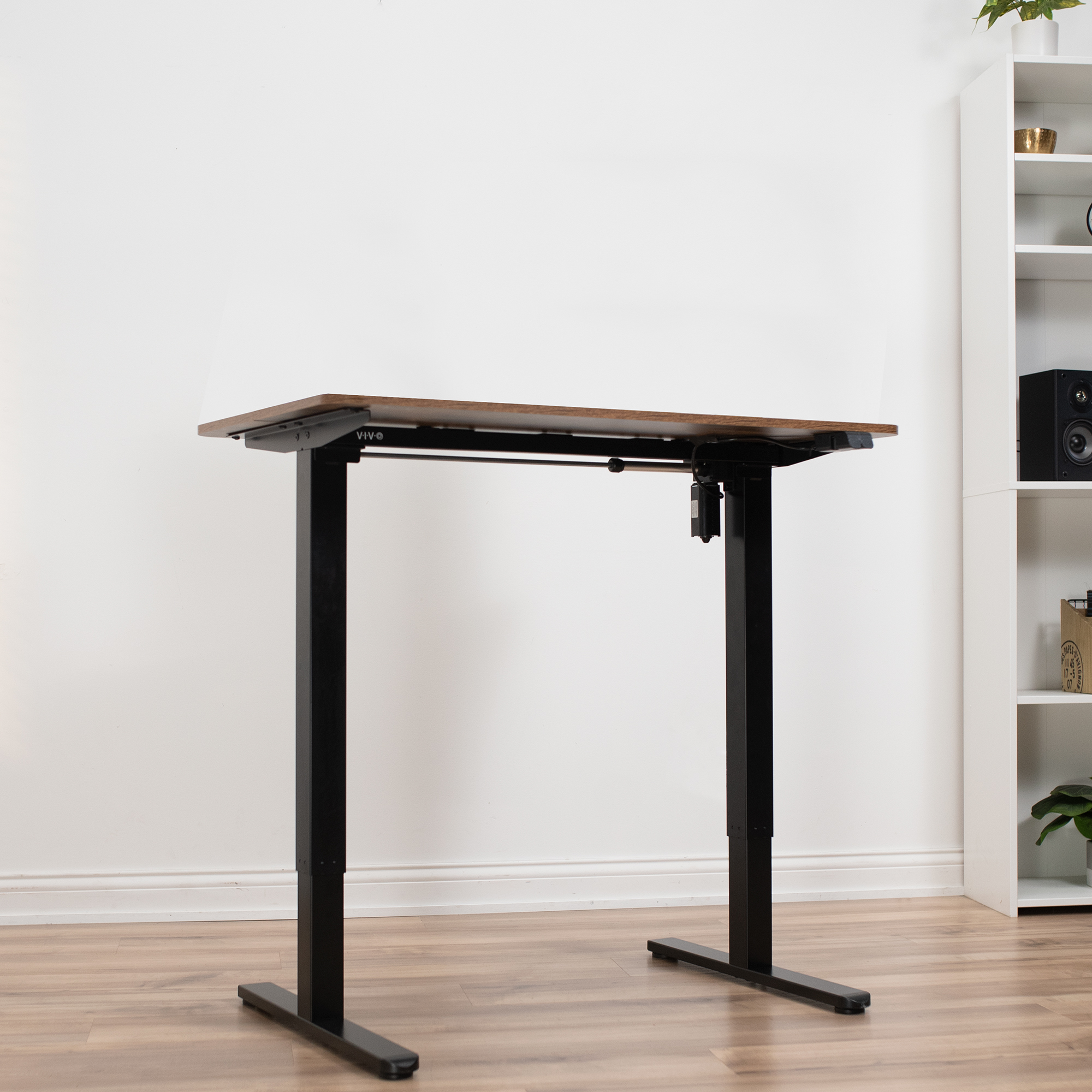 VIVO Vintage Brown / Black Electric 40" x 24" Sit Stand Height Adjustable Desk Image 7